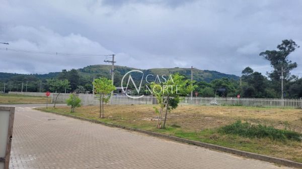 Terreno à venda  com 161m², Rua Miguel Castro da Silva no bairro Hípica em Porto Alegre