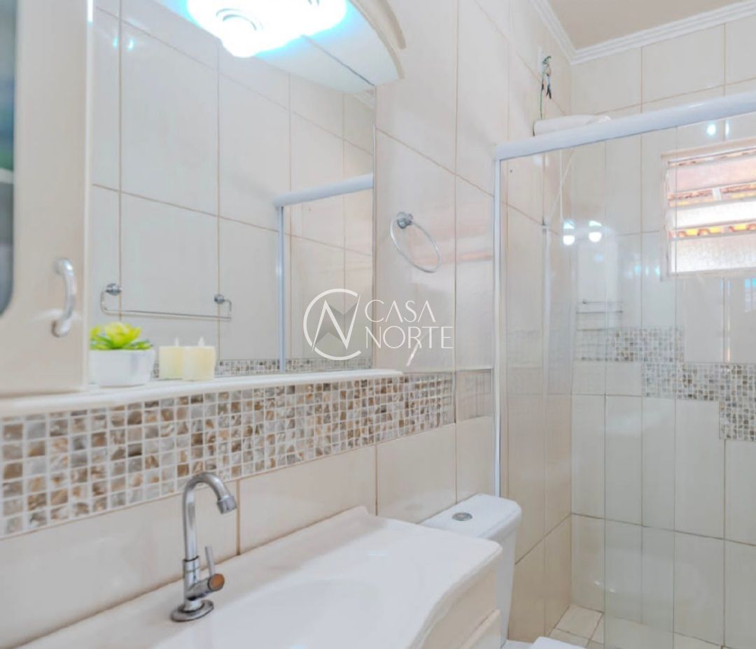 Casa de Condomínio à venda com 2 quartos, 127m², 3 vagas, Avenida Juca Batista no bairro Aberta dos Morros em Porto Alegre