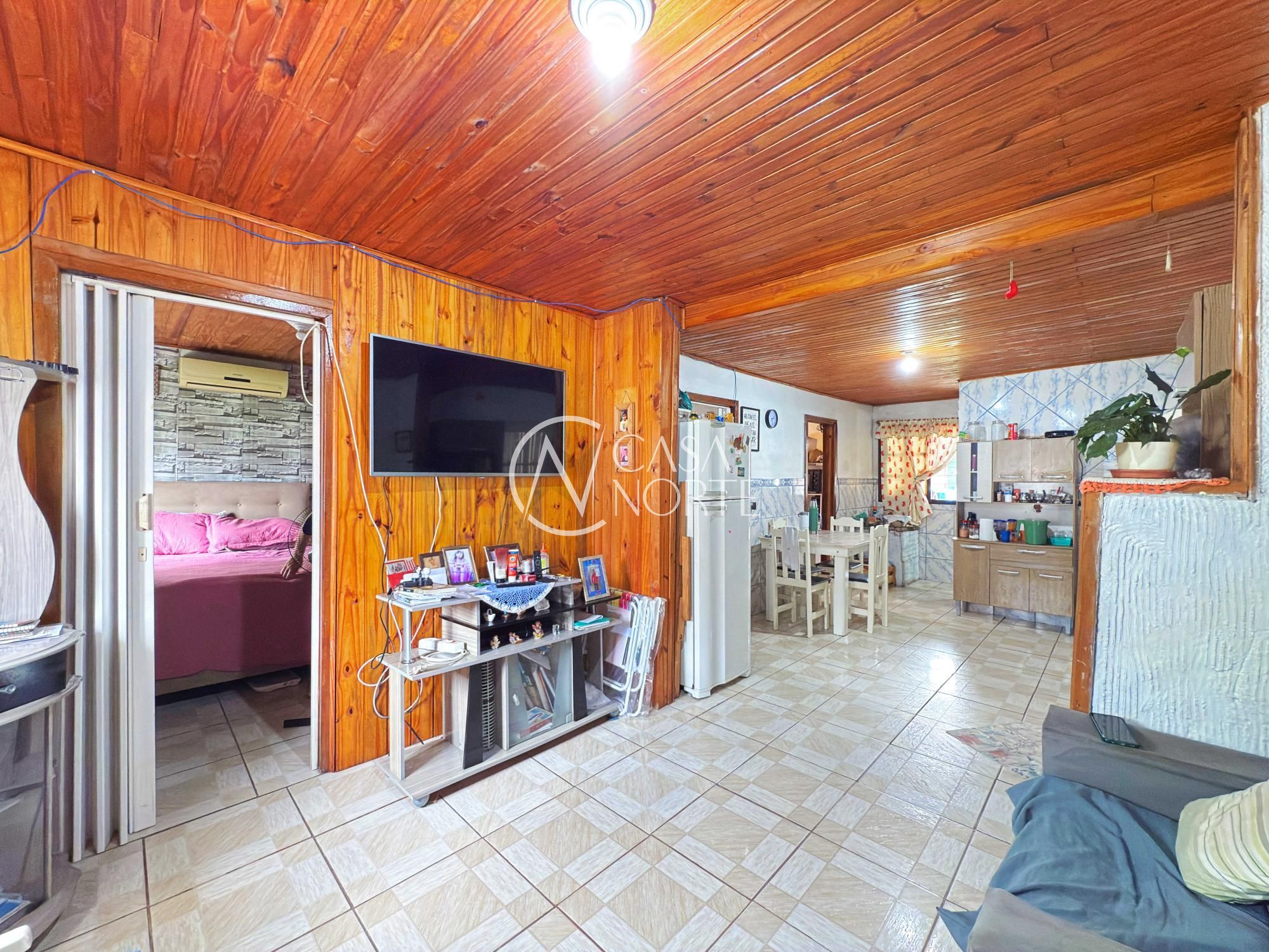 Casa à venda com 3 quartos, 517m², 2 vagas, Rua Manoel Fernandes Pinheiro no bairro Restinga em Porto Alegre