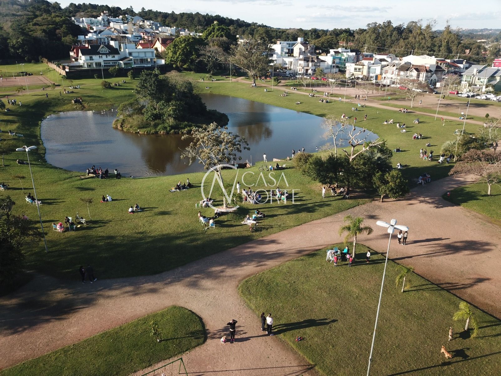 Terreno à venda  com 178m², Rua Jean Vardaramatos no bairro Hípica em Porto Alegre
