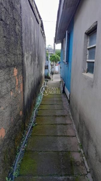 Casa à venda com 2 quartos, 60m², 4 vagas, Rua Álamo-Branco no bairro Restinga em Porto Alegre