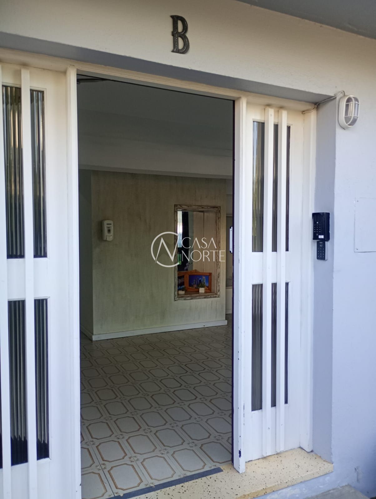 Apartamento à venda , 26m², Avenida do Forte no bairro Vila Ipiranga em Porto Alegre