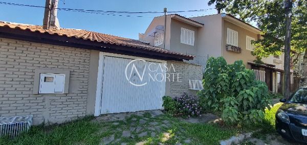 Casa à venda com 4 quartos, 160m², 2 suítes, 4 vagas, Rua Alvaro Pedro da Rosa no bairro Aberta dos Morros em Porto Alegre