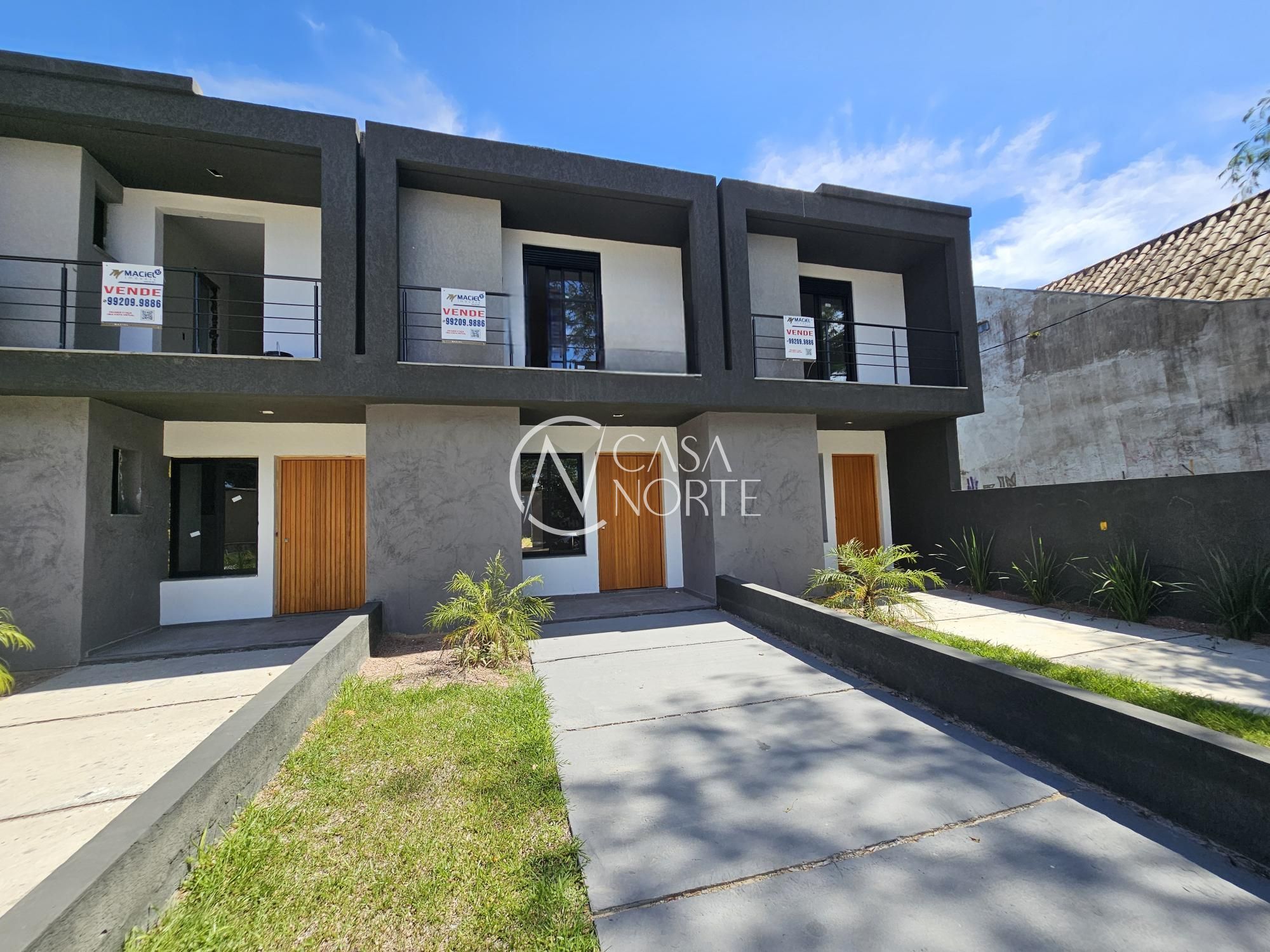 Casa à venda com 3 quartos, 135m², 1 suíte, 2 vagas, Rua Honorato Toniolo no bairro Aberta dos Morros em Porto Alegre