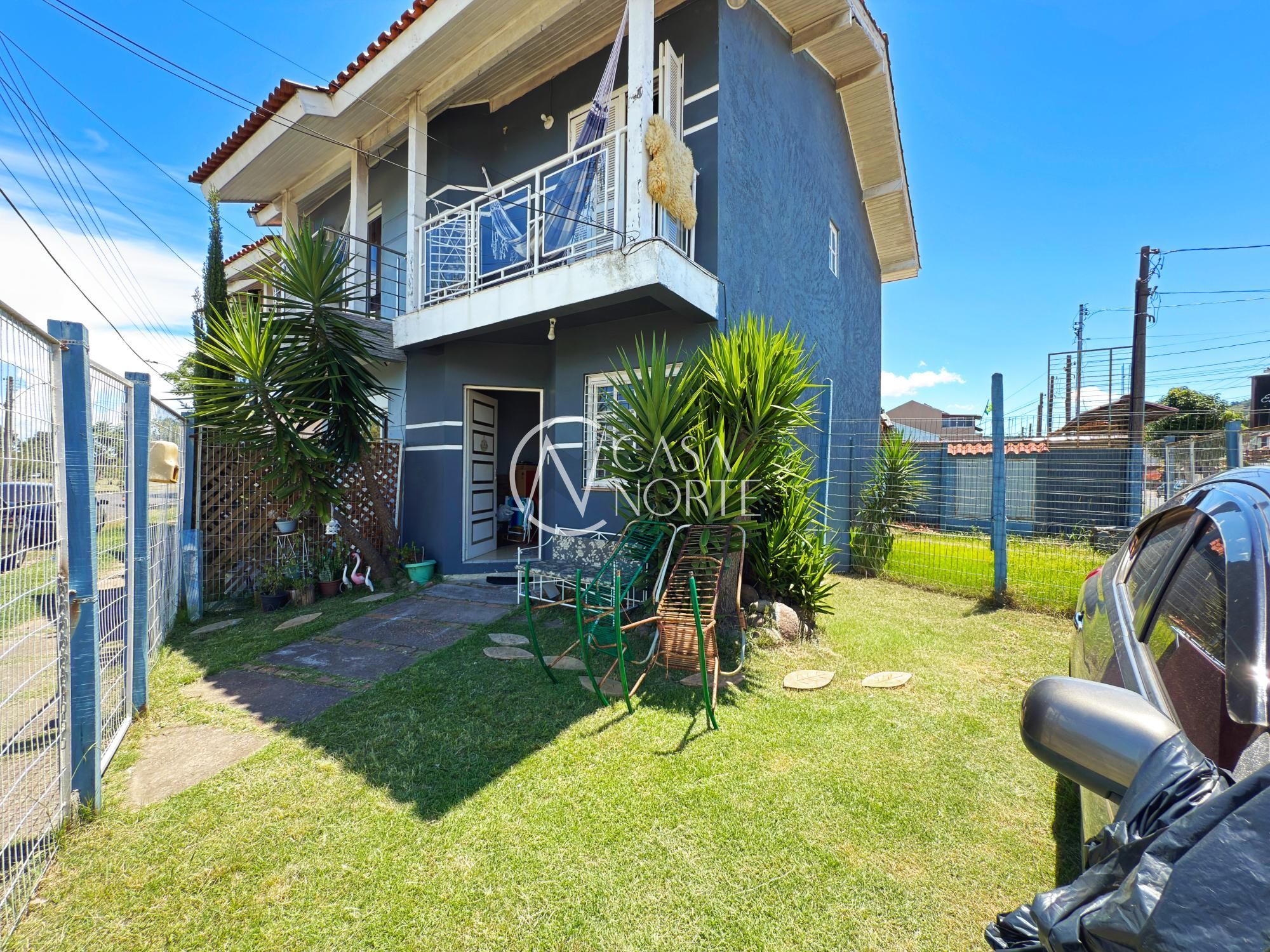 Casa à venda com 2 quartos, 76m², 1 vaga, Rua Eliza Tevah no bairro Hípica em Porto Alegre