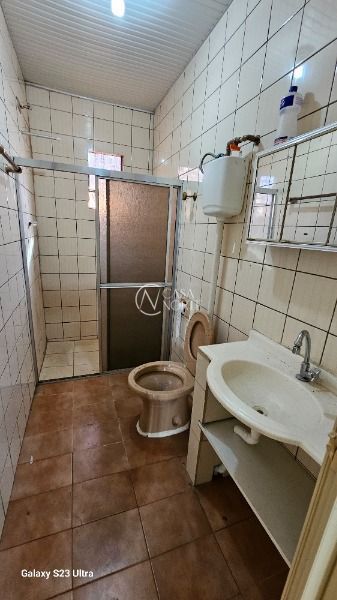 Casa à venda com 3 quartos, 130m², 2 vagas, Rua Landel de Moura no bairro Tristeza em Porto Alegre