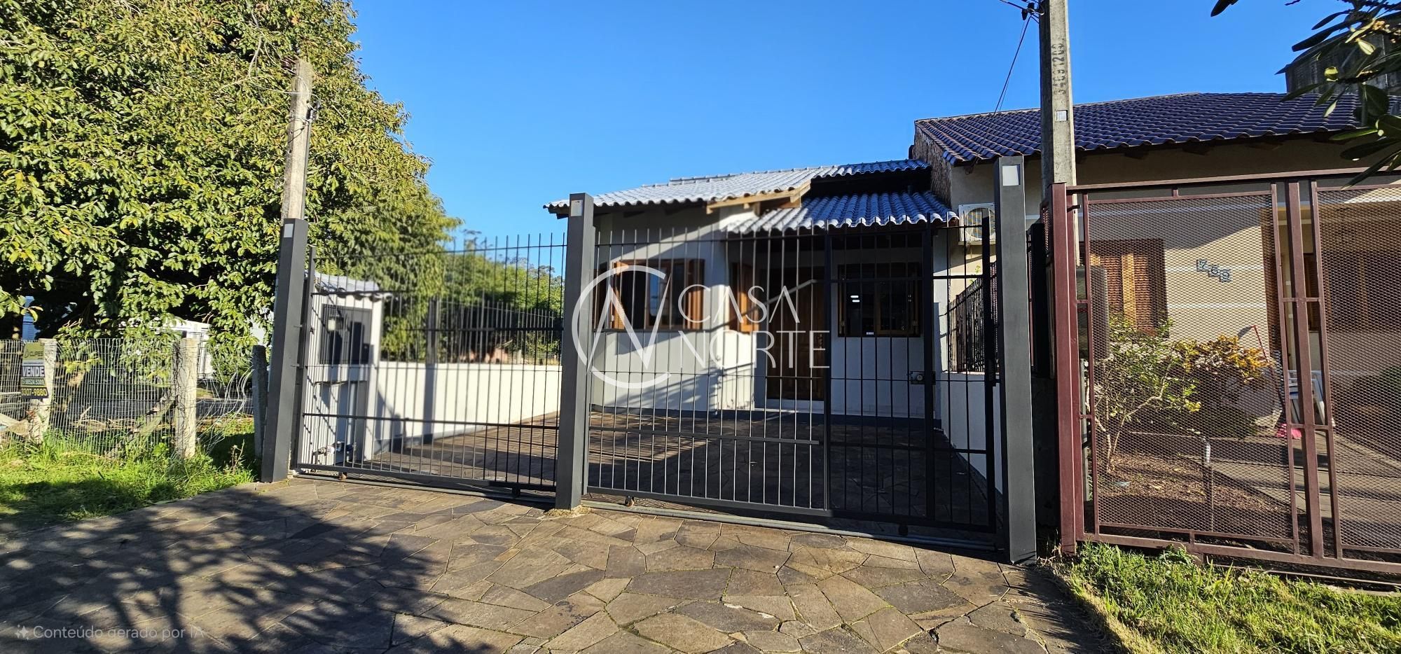 Casa à venda com 2 quartos, 68m², 2 vagas, Rua Baldoino Bottini no bairro Hípica em Porto Alegre