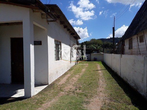 Terreno à venda  com 861m², Rua Dorival Castilhos Machado no bairro Aberta dos Morros em Porto Alegre