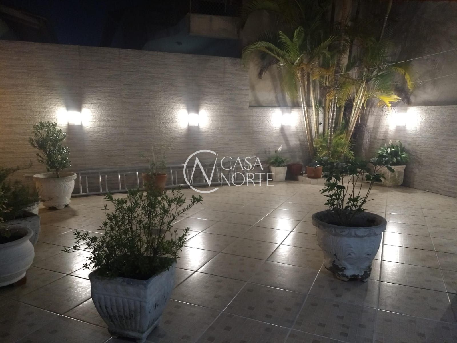 Casa à venda com 2 quartos, 193m², 2 vagas, Rua Baldoino Bottini no bairro Hípica em Porto Alegre