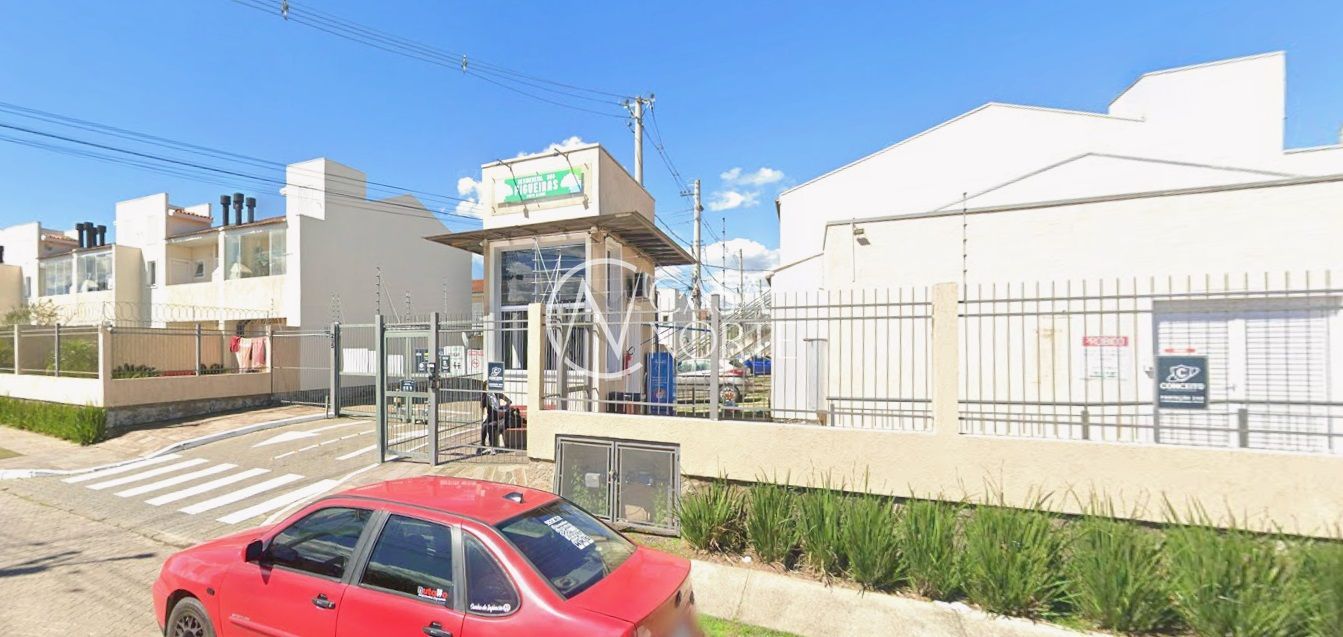 Casa de Condomínio à venda com 2 quartos, 49m², 1 vaga, Rua Nair Garcia Martins no bairro Restinga em Porto Alegre