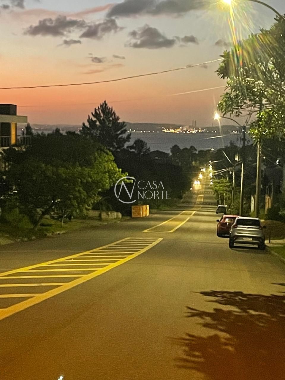 Casa à venda com 2 quartos, 40m², 3 vagas, Rua Claudio da Silva Pinto no bairro Espírito Santo em Porto Alegre