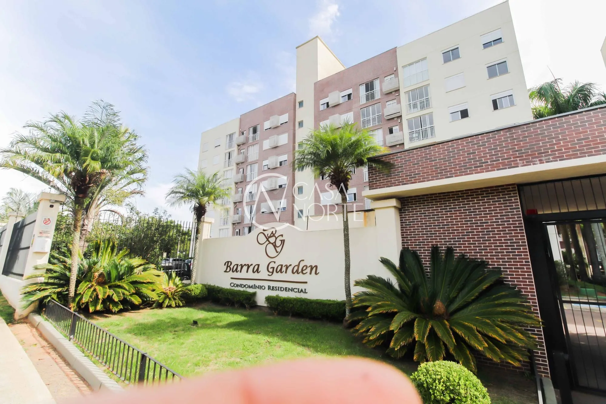 Apartamento à venda com 2 quartos, 57m², 1 suíte, 1 vaga, Rua Walton Pontes Carpes no bairro Vila Nova em Porto Alegre