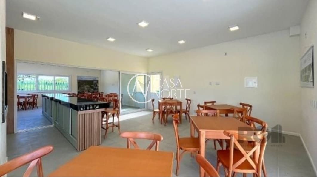 Terreno à venda  com 147m², Avenida Juca Batista no bairro Hípica em Porto Alegre