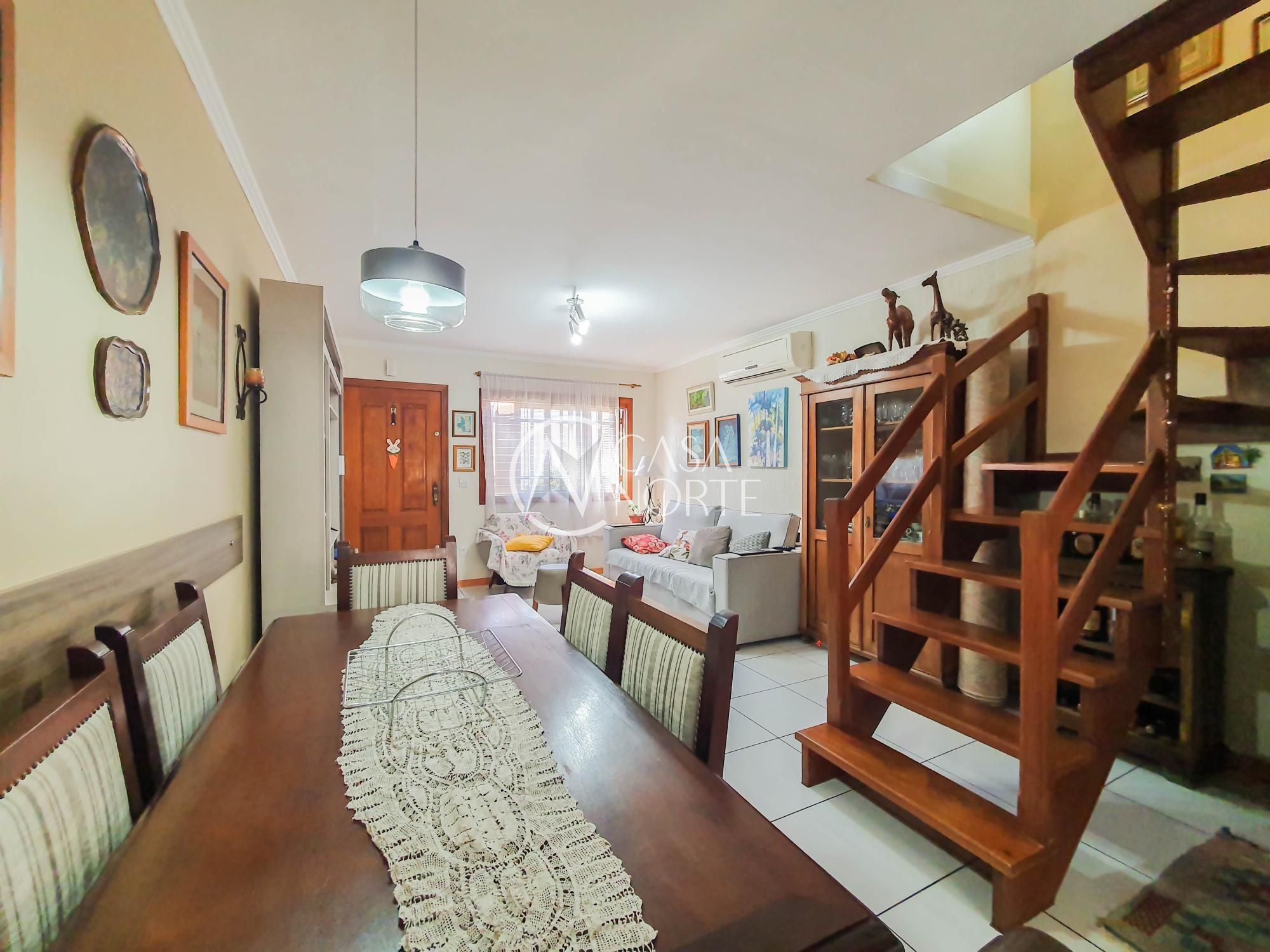 Casa de Condomínio à venda com 3 quartos, 101m², 1 suíte, 2 vagas, Rua Professora Thereza Noronha no bairro Espírito Santo em Porto Alegre