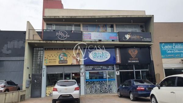 Prédio Comercial à venda  com 495m², Avenida Edgar Pires de Castro no bairro Hípica em Porto Alegre