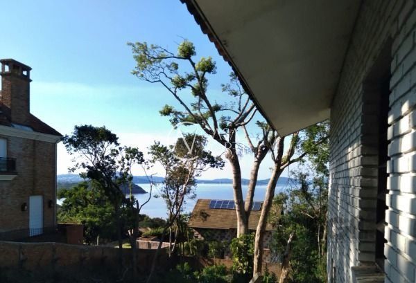 Terreno à venda  com 435m², Rua Apolinario Porto Alegre no bairro Vila Conceição em Porto Alegre