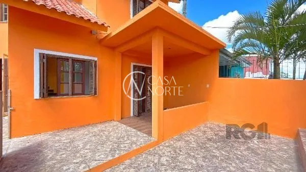 Casa à venda com 2 quartos, 144m², 2 vagas, Rua Orquidea no bairro Lomba do Pinheiro em Porto Alegre