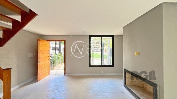 Casa de Condomínio à venda com 3 quartos, 96m², 1 suíte, 2 vagas, Rua Liberal no bairro Tristeza em Porto Alegre