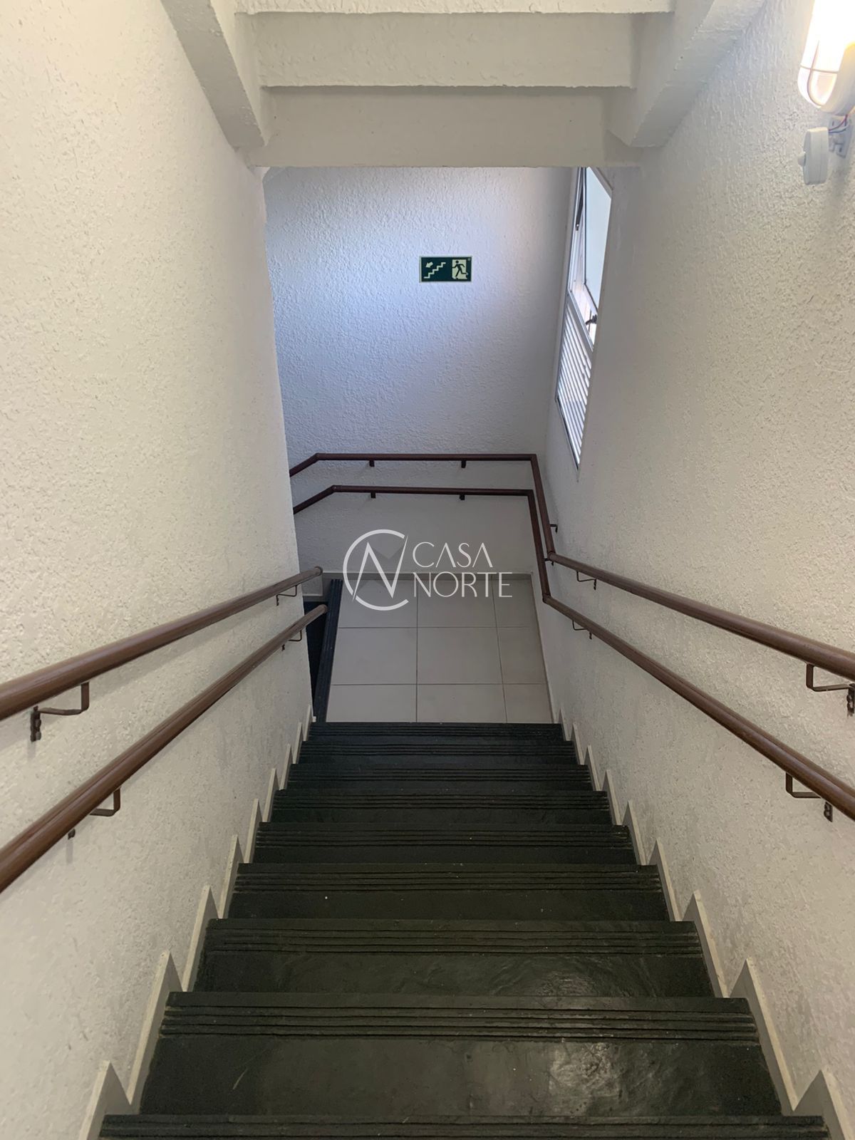 Apartamento à venda com 2 quartos, 40m², 1 vaga, Rua Antônio Onofre da Silveira no bairro Restinga em Porto Alegre