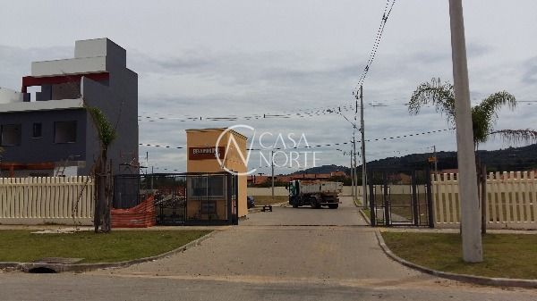Terreno à venda  com 307m², Rua Jean Vardaramatos no bairro Hípica em Porto Alegre