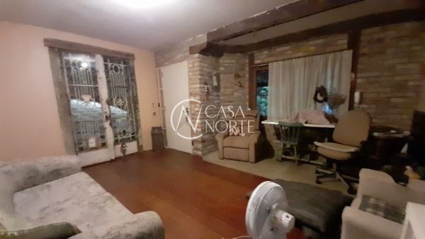 Casa à venda com 1 quarto, 305m², Rua Bazilio Pellin Filho no bairro Vila Conceição em Porto Alegre