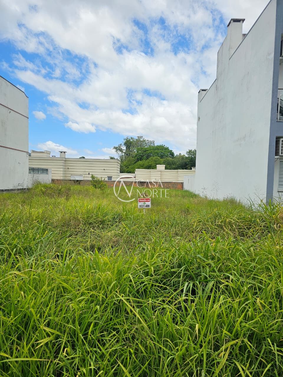 Terreno à venda  com 160m², Rua Ivo Walter Kern no bairro Hípica em Porto Alegre
