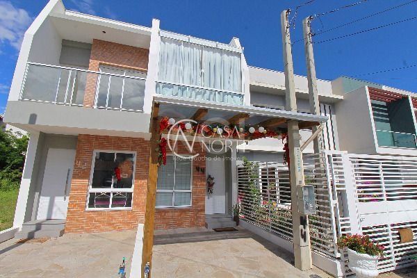 Casa à venda , 107m², 2 suítes, 1 vaga, Rua Vacaria no bairro Hípica em Porto Alegre
