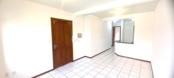 Casa à venda com 3 quartos, 58m², 2 vagas, Rua Doutor Raphael Loro no bairro Hípica em Porto Alegre