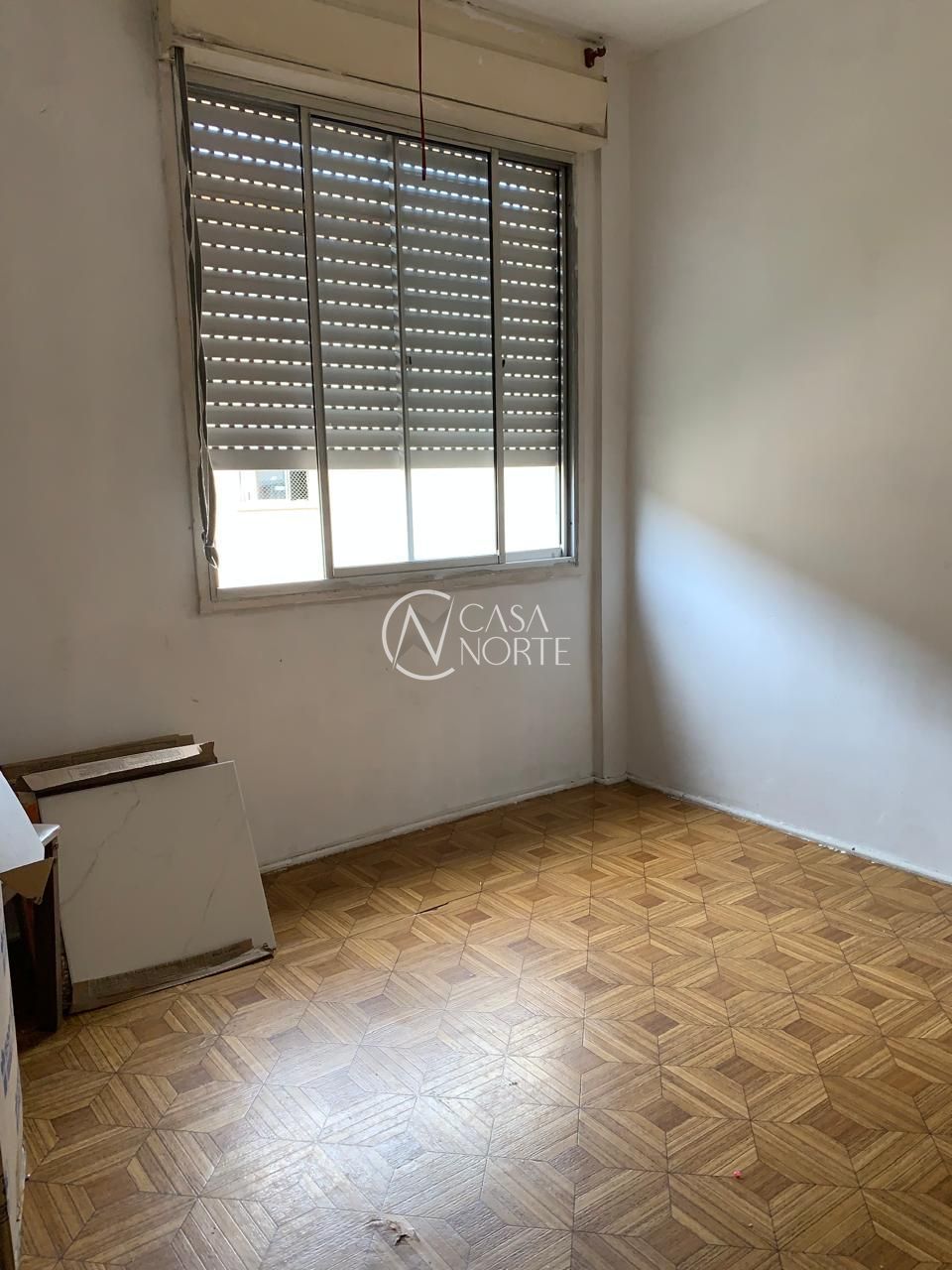 Apartamento à venda com 2 quartos, 49m², 1 vaga, Estrada João Salomoni no bairro Vila Nova em Porto Alegre