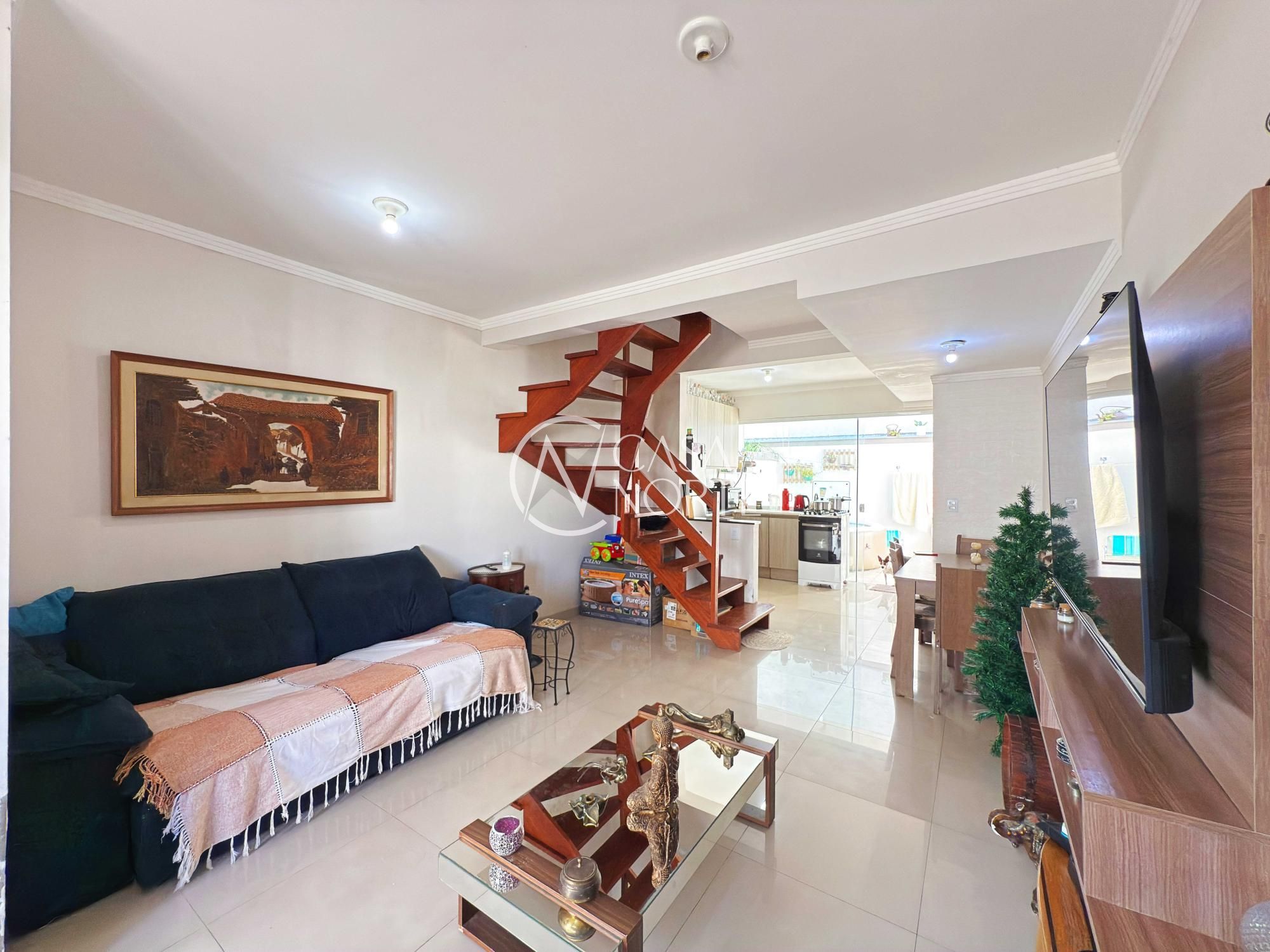 Casa de Condomínio à venda com 2 quartos, 105m², 2 suítes, 2 vagas, Rua Agenor Mendes Ouriques no bairro Guarujá em Porto Alegre