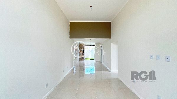 Casa de Condomínio à venda com 3 quartos, 95m², 1 suíte, 1 vaga, Avenida Juca Batista no bairro Hípica em Porto Alegre