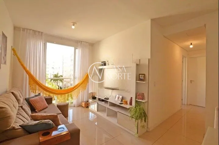 Apartamento à venda com 2 quartos, 57m², 1 suíte, 1 vaga, Rua Walton Pontes Carpes no bairro Vila Nova em Porto Alegre