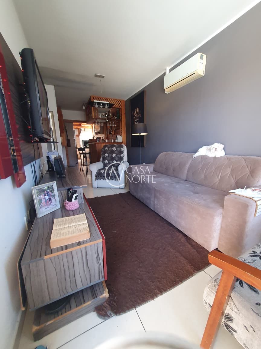 Casa de Condomínio à venda com 2 quartos, 100m², 2 vagas, Rua Embira no bairro Hípica em Porto Alegre
