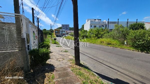 Terreno à venda  com 250m², Rua Izar Faria Correa Santanna no bairro Hípica em Porto Alegre