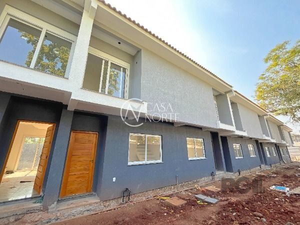 Casa de Condomínio à venda com 2 quartos, 70m², 1 vaga, Rua Sebastião Wolf no bairro Nonoai em Porto Alegre