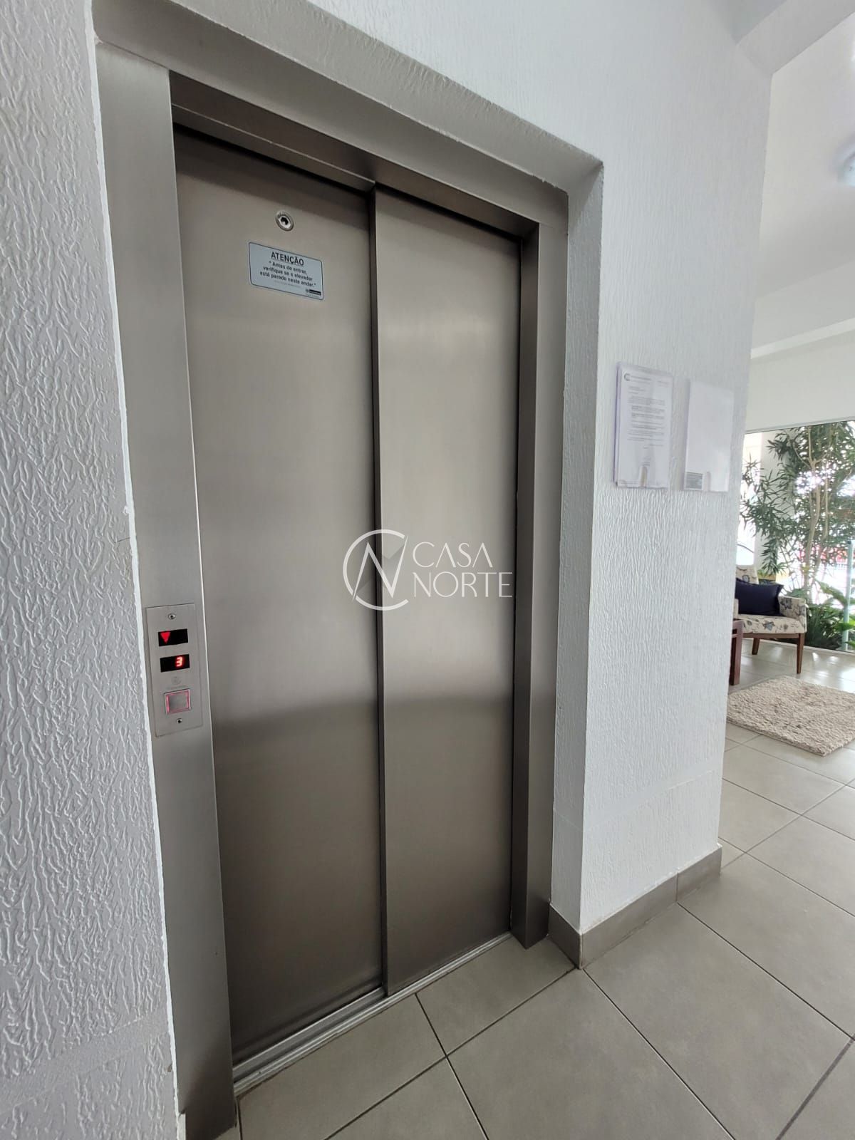 Apartamento à venda com 3 quartos, 96m², 1 suíte, 1 vaga, Rua Padre João Batista Reus no bairro Tristeza em Porto Alegre