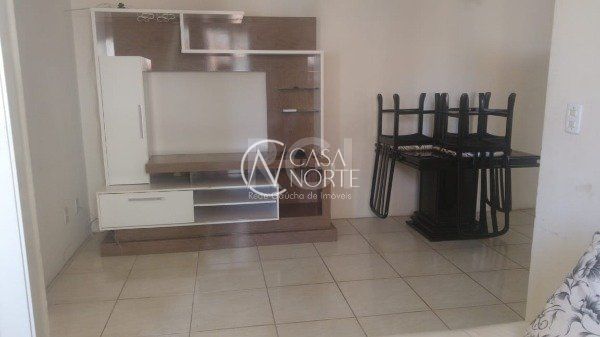 Apartamento à venda com 2 quartos, 47m², 1 vaga, Rua Soely Nunes Rosa no bairro Restinga em Porto Alegre