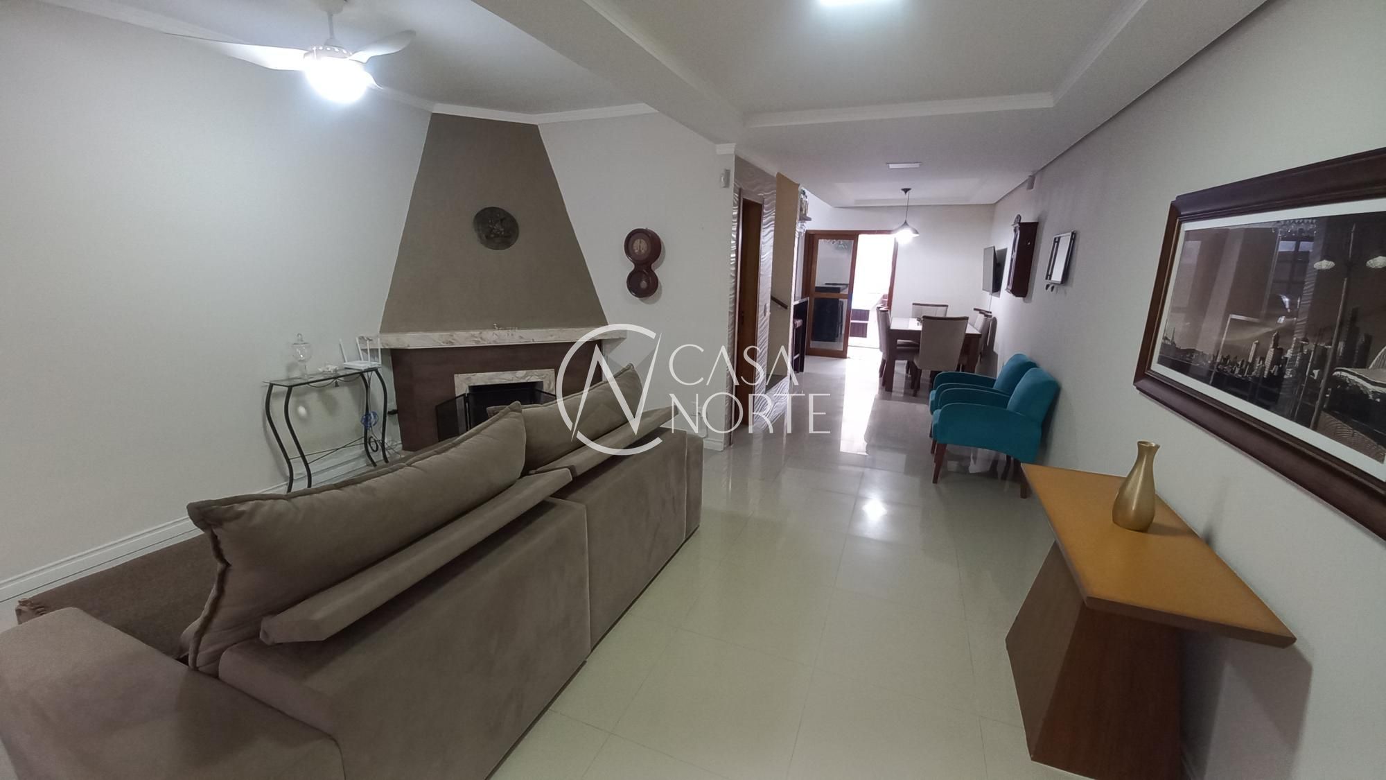 Casa à venda com 3 quartos, 106m², 1 suíte, 2 vagas, Rua Elmo Born no bairro Hípica em Porto Alegre