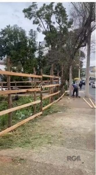 Terreno à venda , 451m², Avenida Teresópolis no bairro Teresópolis em Porto Alegre
