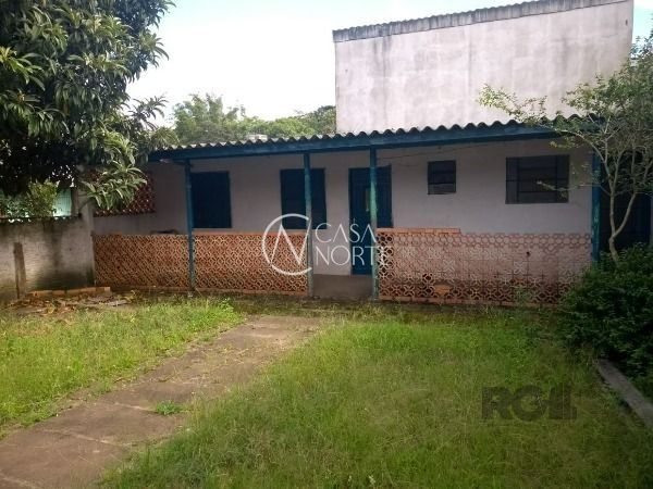 Casa à venda com 2 quartos, 300m², Rua Victor Issler no bairro Espírito Santo em Porto Alegre