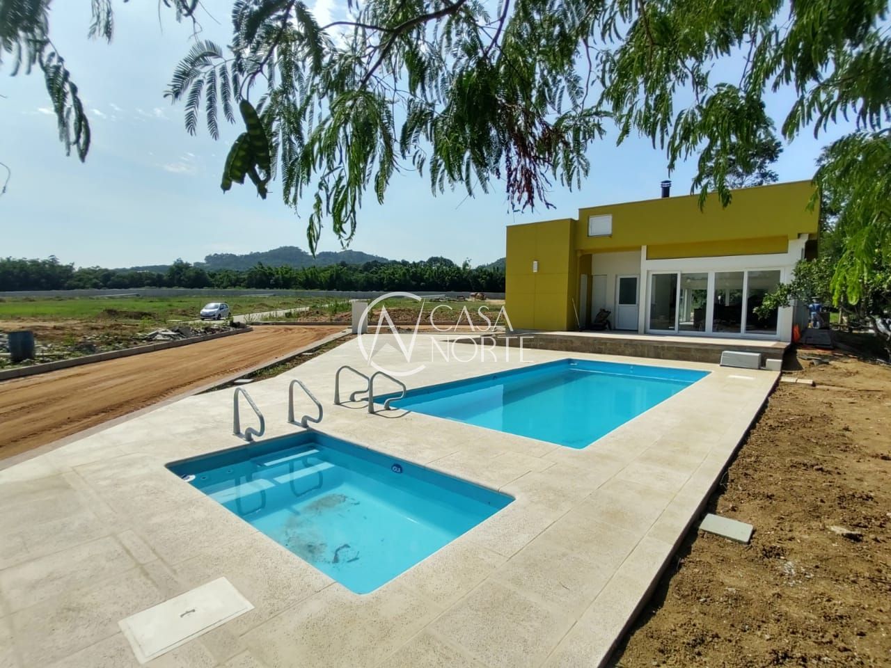 Terreno à venda  com 164m², Estrada Jorge Pereira Nunes no bairro Campo Novo em Porto Alegre