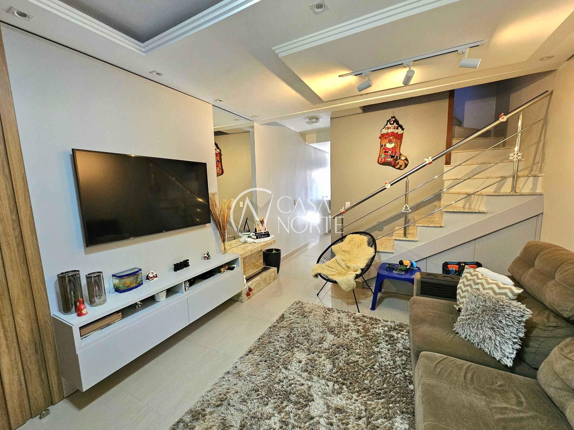 Casa de Condomínio à venda com 2 quartos, 99m², 1 vaga, Rua Júlio Dias de Souza no bairro Aberta dos Morros em Porto Alegre