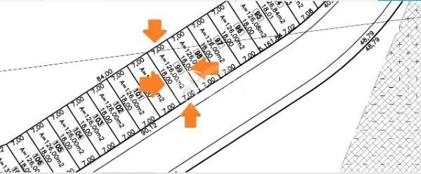 Terreno à venda  com 126m², Rua Martim Aranha Filho no bairro Lomba do Pinheiro em Porto Alegre