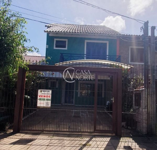 Casa à venda com 3 quartos, 146m², 1 suíte, 2 vagas, Rua Constantino Fernando Onorato Bottin no bairro Hípica em Porto Alegre