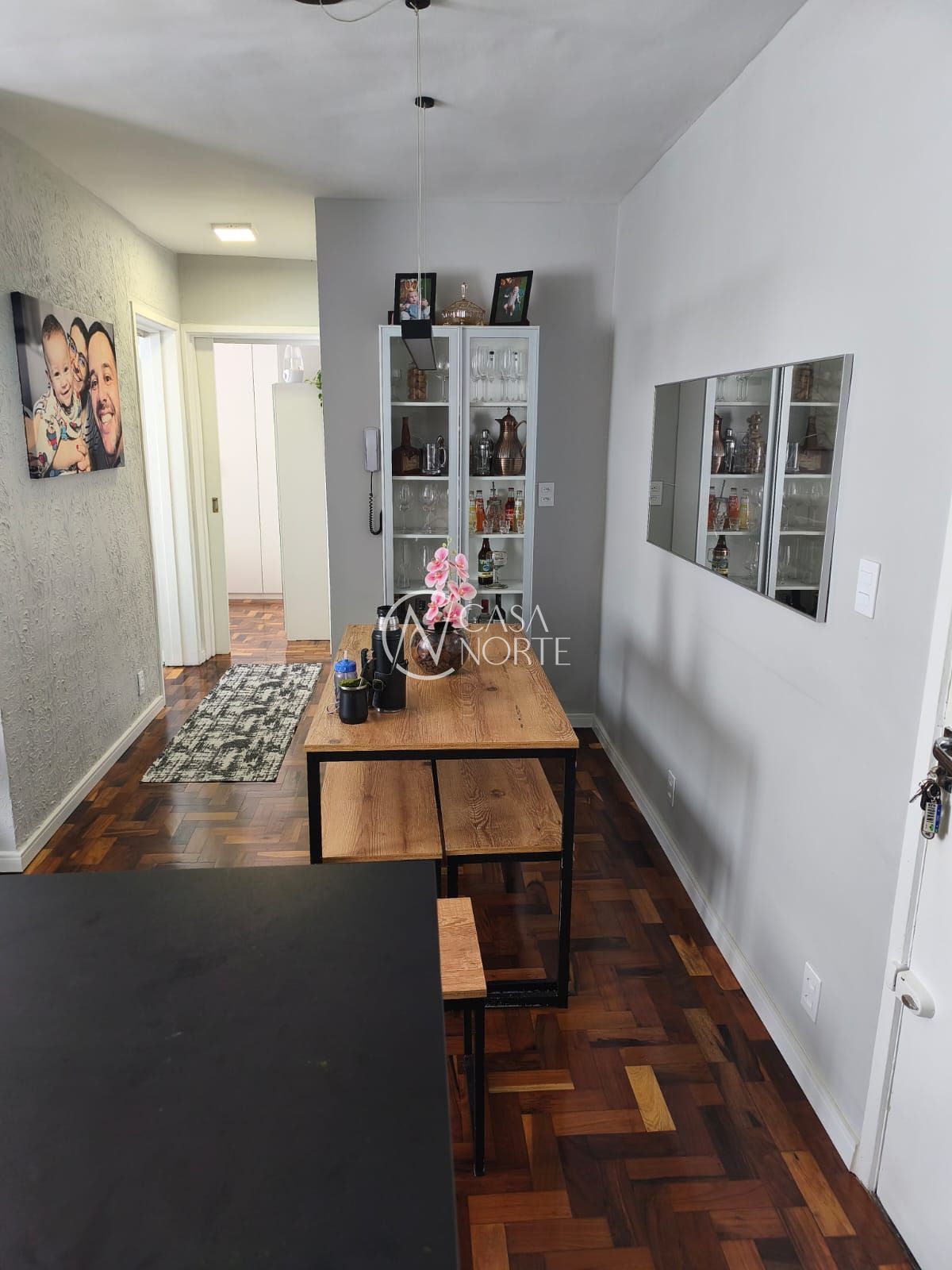 Apartamento à venda com 2 quartos, 62m², 1 vaga, Rua Banco da Província no bairro Santa Tereza em Porto Alegre
