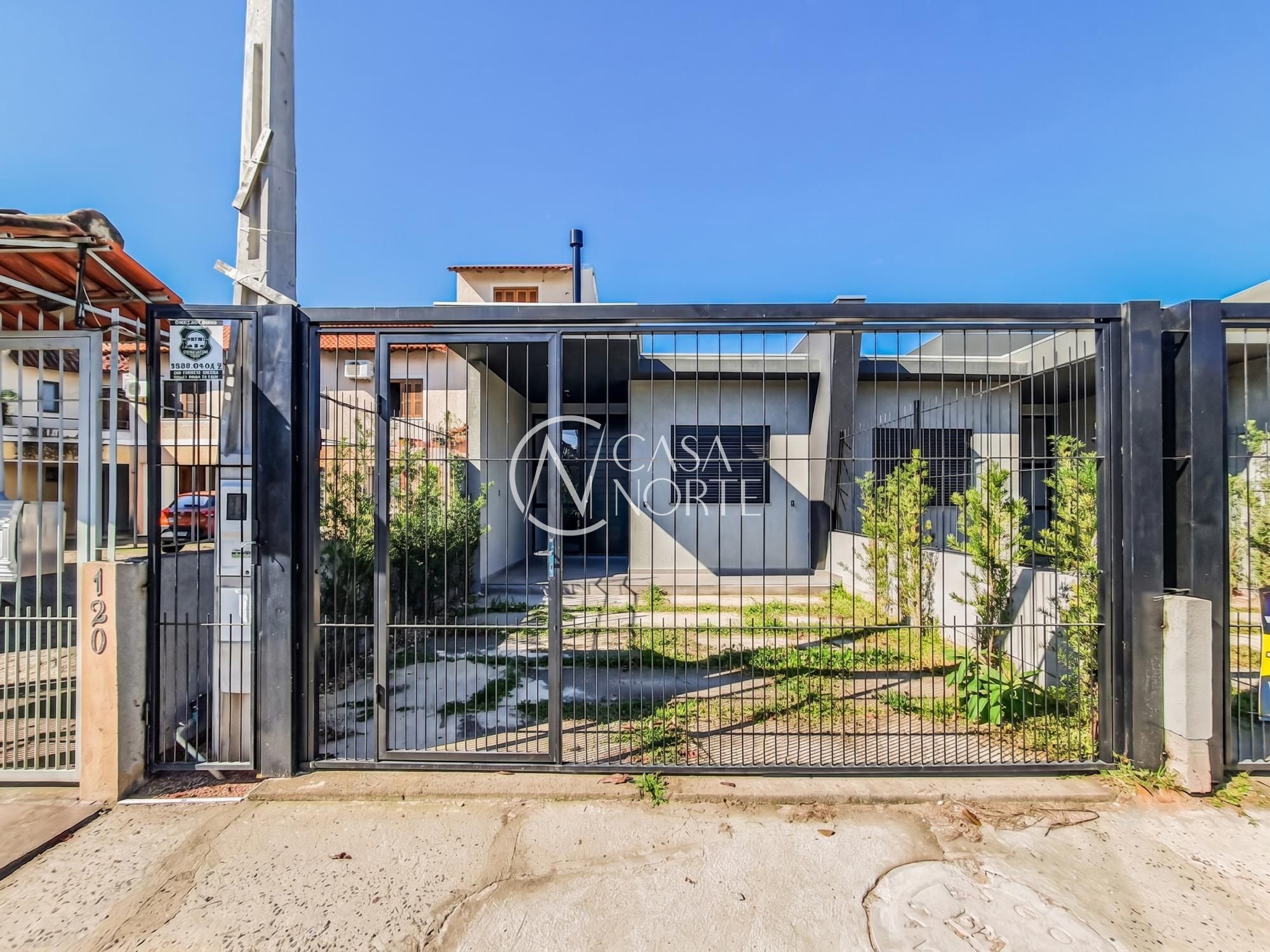 Casa à venda com 2 quartos, 80m², 1 suíte, 2 vagas, Rua Hilário Gonçalves Pinha no bairro Hípica em Porto Alegre
