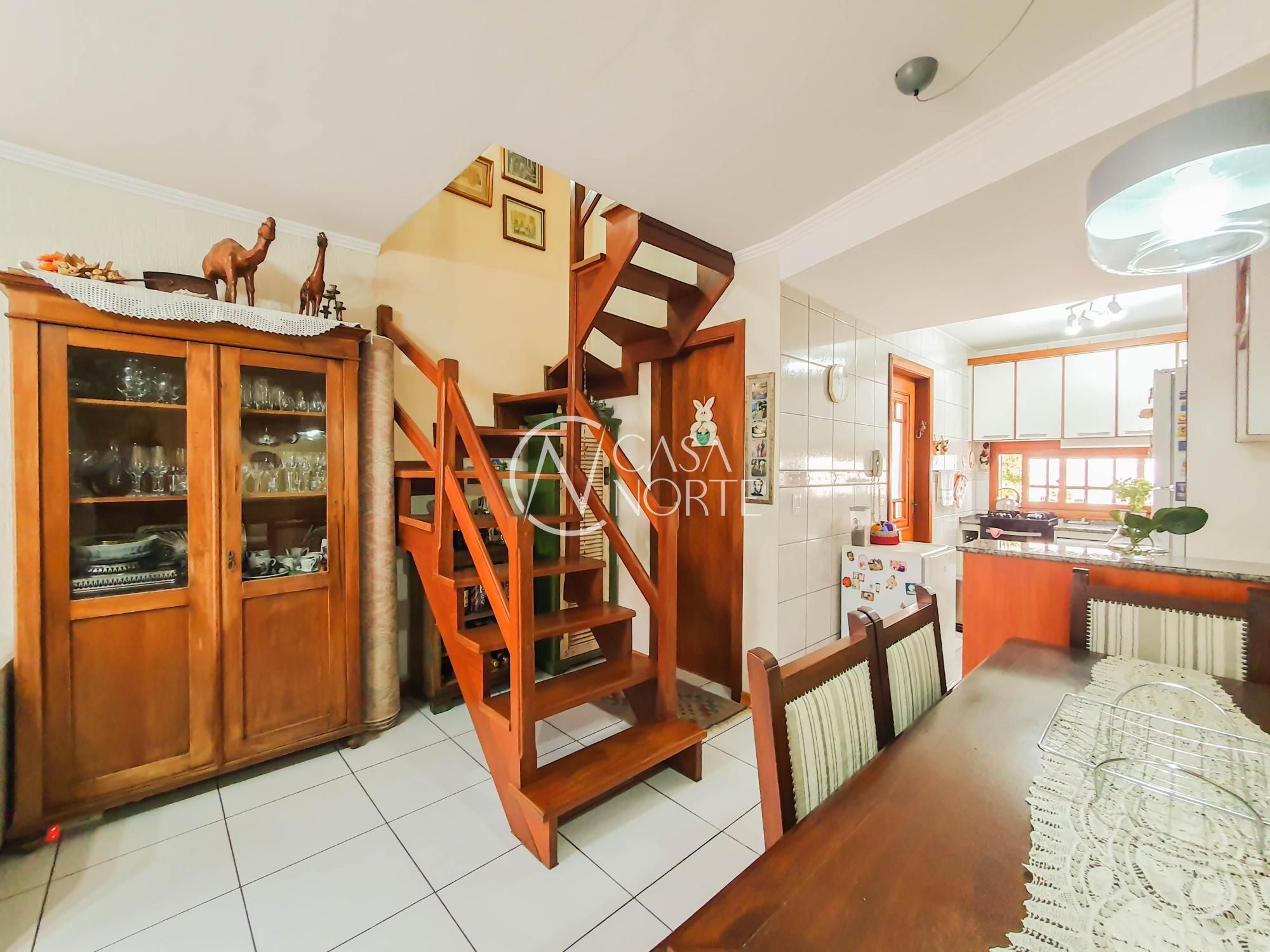 Casa de Condomínio à venda com 3 quartos, 101m², 1 suíte, 2 vagas, Rua Professora Thereza Noronha no bairro Espírito Santo em Porto Alegre