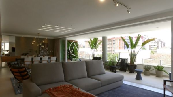 Cobertura à venda com 3 quartos, 177m², 3 suítes, 2 vagas, Rua Dona Augusta no bairro Menino Deus em Porto Alegre