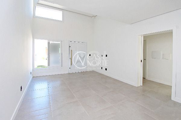 Casa de Condomínio à venda com 2 quartos, 91m², 2 suítes, 2 vagas, Rua Jean Vardaramatos no bairro Hípica em Porto Alegre