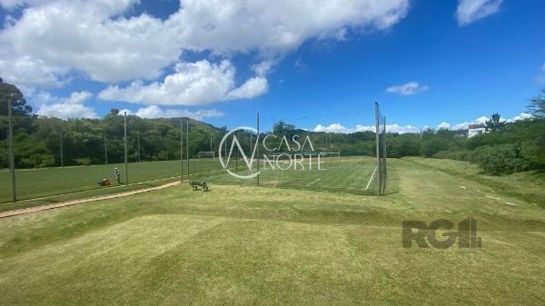 Terreno à venda  com 611m², Estrada das Três Meninas no bairro Vila Nova em Porto Alegre